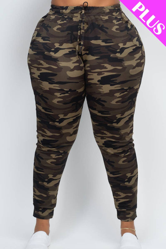 Plus Size Camo Jogger