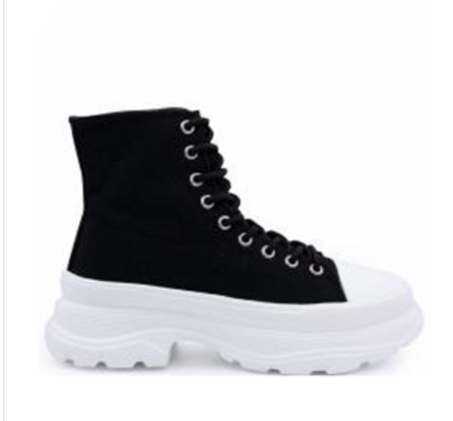 Queen High top Sneakers